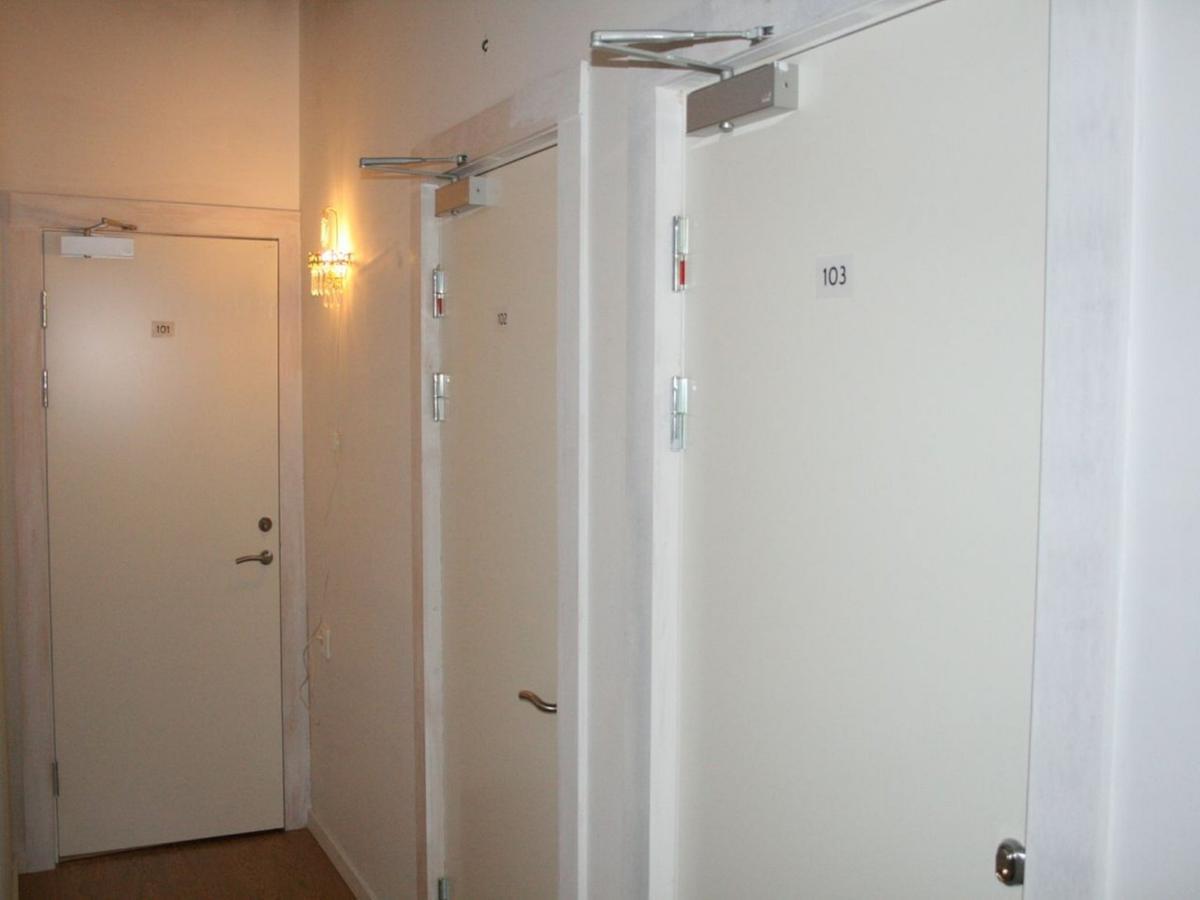 Trehoerna Hotell & Konferens Trehorna Oda fotoğraf